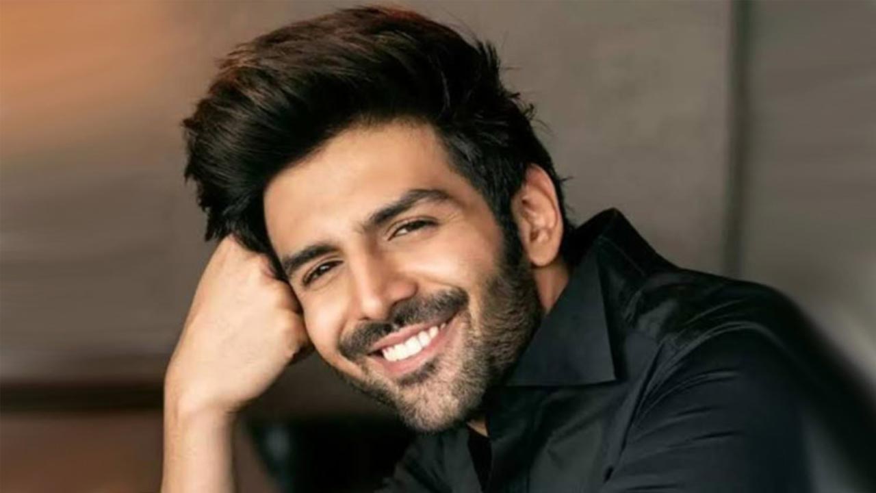 Kartik Aaryan’s Cute Reaction To Marriage-Related Questions