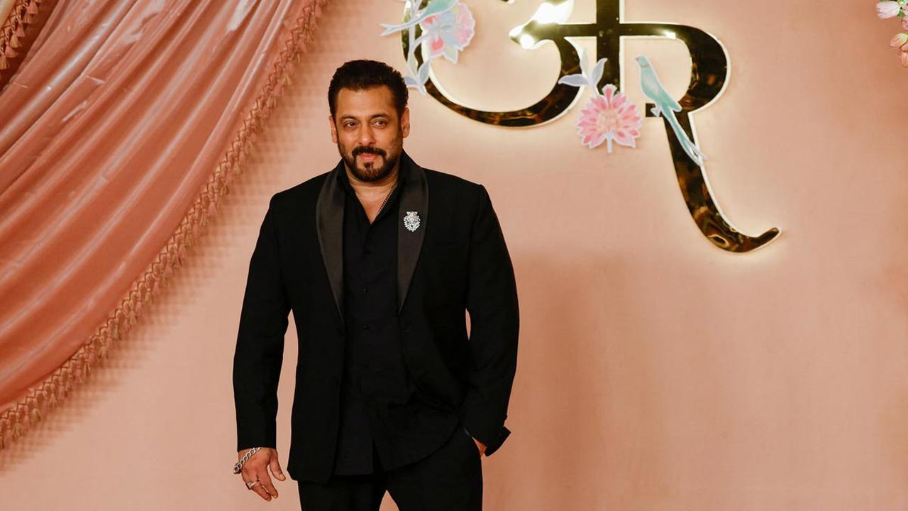 Another Death Threat to Salman Khan; killers Want Money