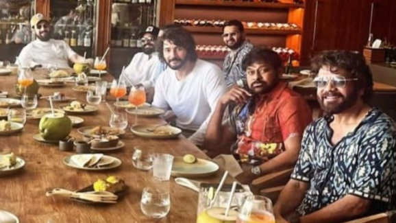 Tollywood actors Mahesh Babu, Ram Charan, Chiranjeevi, and Nagarjuna lunch Goes Viral