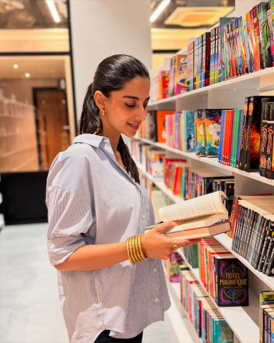 (Image Source: Mrunal Thakur/Instagram)