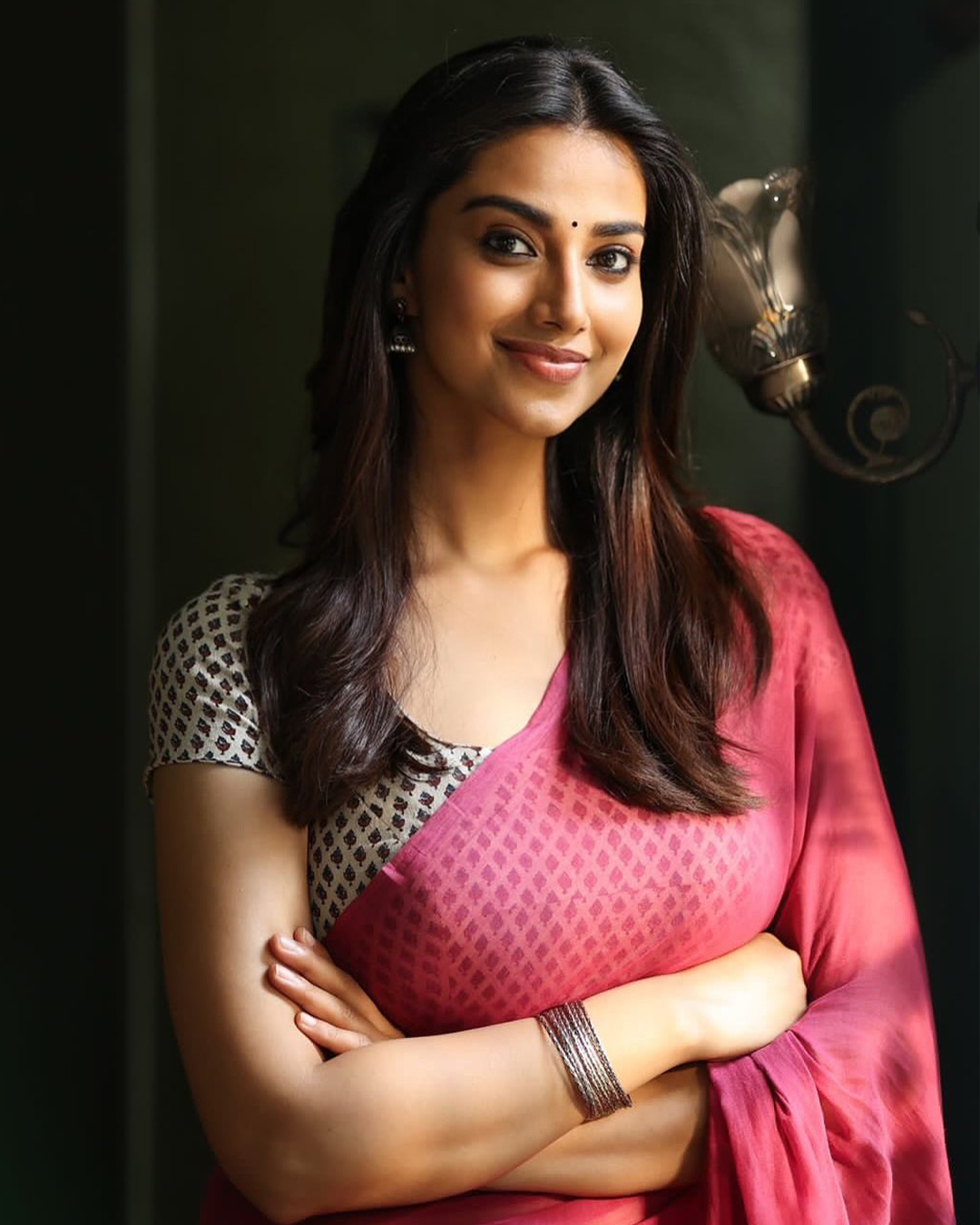 Meenakshi Chaudhary’s 2024 Adventures: Travel And Laughter