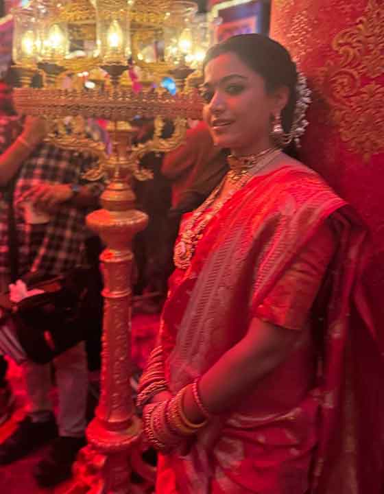 Srivalli Magic: Rashmika Mandanna's Stunning BTS Photos from Pushpa