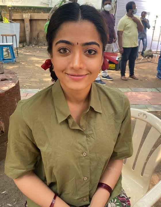 Srivalli Magic: Rashmika Mandanna's Stunning BTS Photos from Pushpa