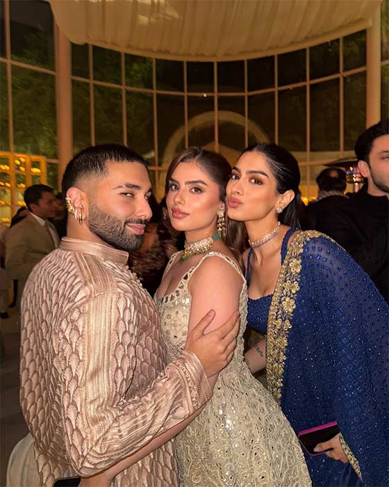 (Image Source: Khushi Kapoor/Instagram)