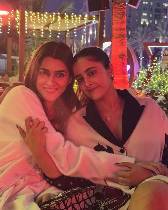 (Image Source: Kriti Sanon/Instagram)