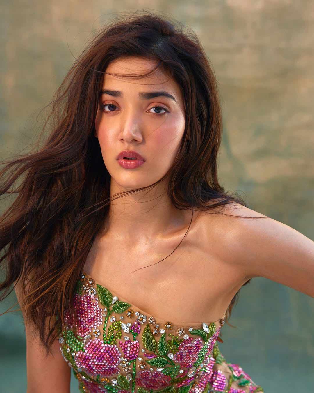 12th Fail Actress Medha Shankr poses In Floral Embellished Dress