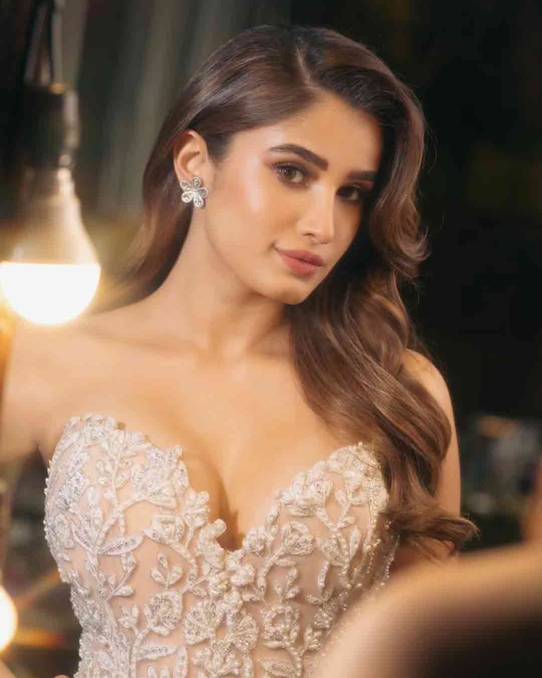 Rasha Thadani Shines Bright in Eye-Catching Shimmery Bodycon