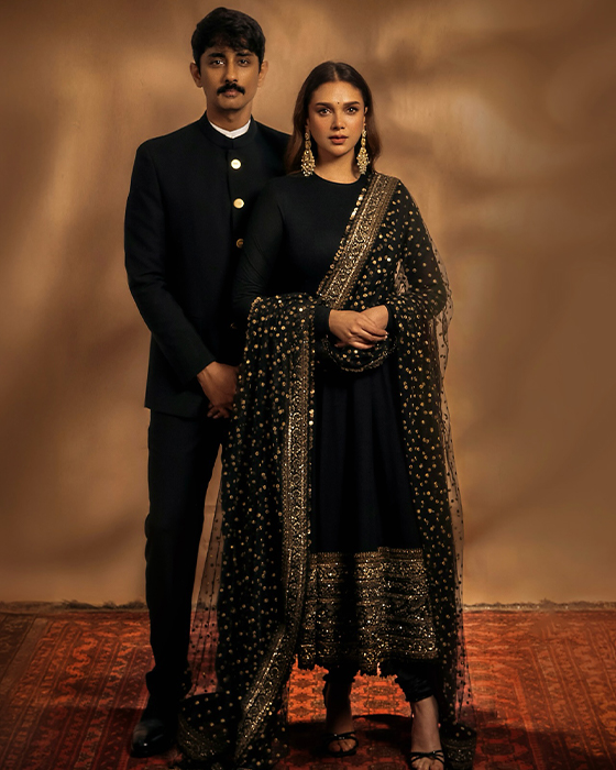 Aditi Rao Hydari's Stunning Black Look Defines Regal Sophistication