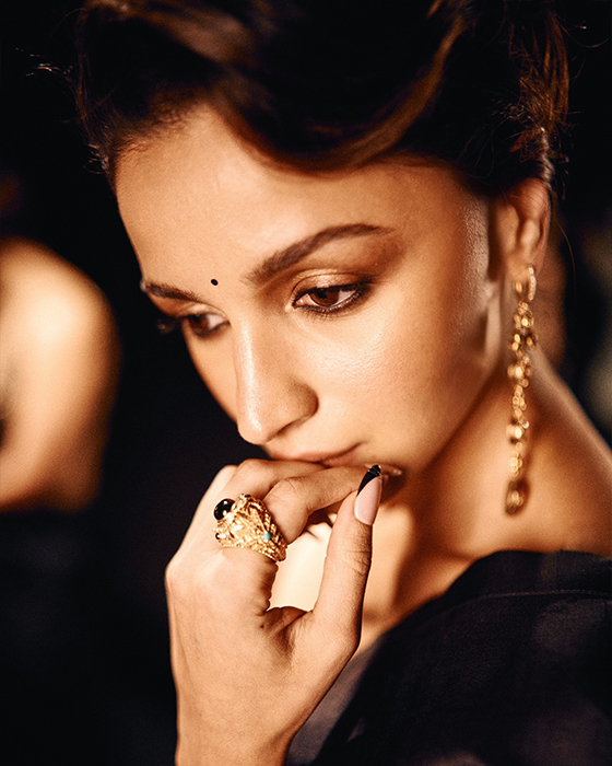 Alia Bhatt Exudes Gangubhai Vibes At Sabyasachi 25th Anniversary Celebrations