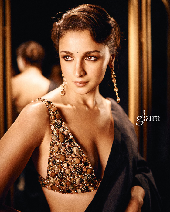 Alia Bhatt Exudes Gangubhai Vibes At Sabyasachi 25th Anniversary Celebrations