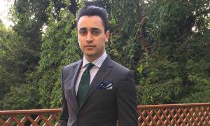 Birthday Special: Real Truth Behind Imran Khan's Bollywood Exit