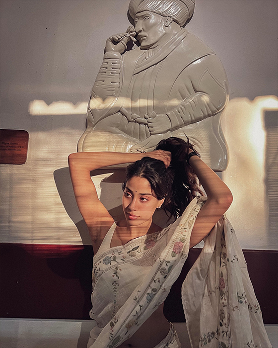 Janhvi Kapoor Stuns Fans with Her White Saree Look from Vacation