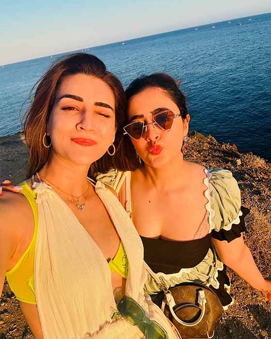 (Image Source: Kriti Sanon/Instagram)