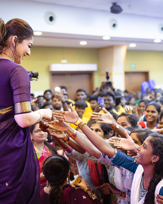 Lady Superstar Nayanthara Wows in Purple Saree While Posing with Fans