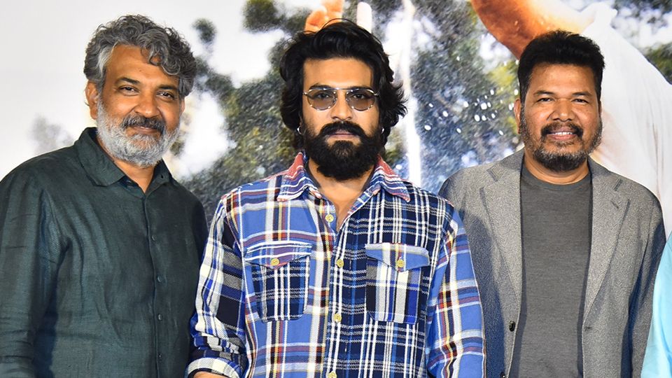 SS Rajamouli hails Shankar as OG at Game Changer trailer launch event