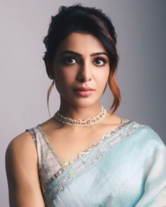Samantha's Timeless Beauty Shines Through in a Gorgeous Saree