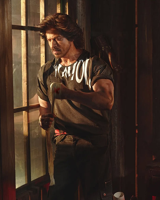 Shah Rukh Khan Proves Age is Just a Number with These Stylish Pics
