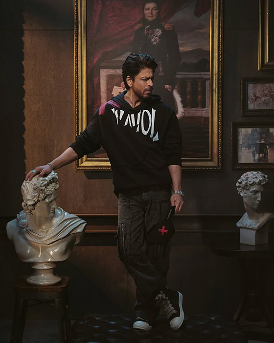 Shah Rukh Khan Proves Age is Just a Number with These Stylish Pics
