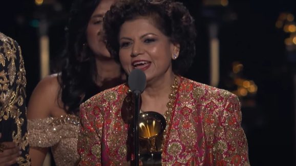 Who is she: Chandrika Tandon – The Grammy Award for “Triveni”