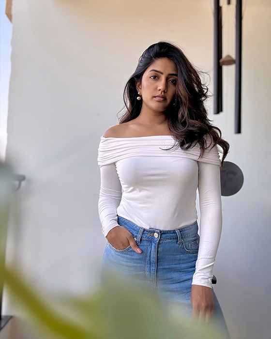 Eesha Rebba 