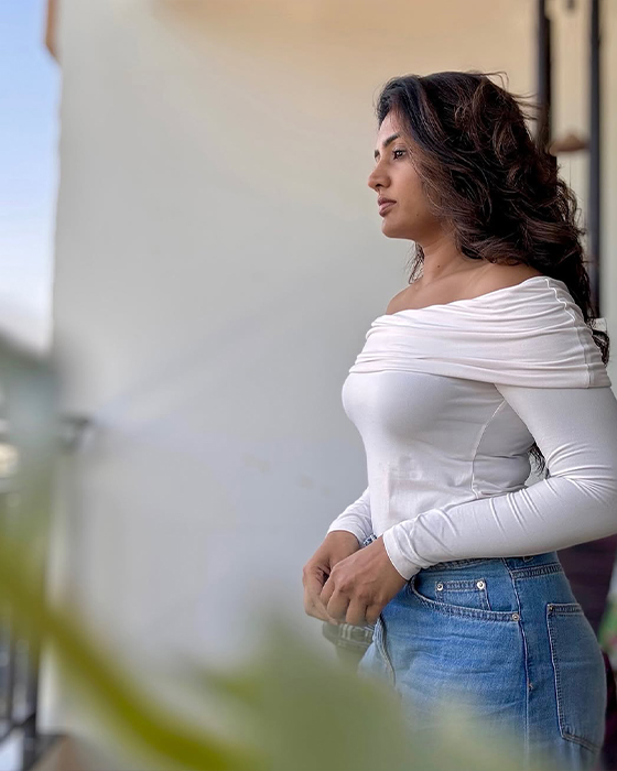Eesha gallery 