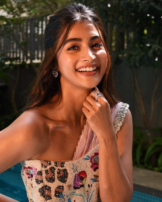 Pooja Hegde 3
