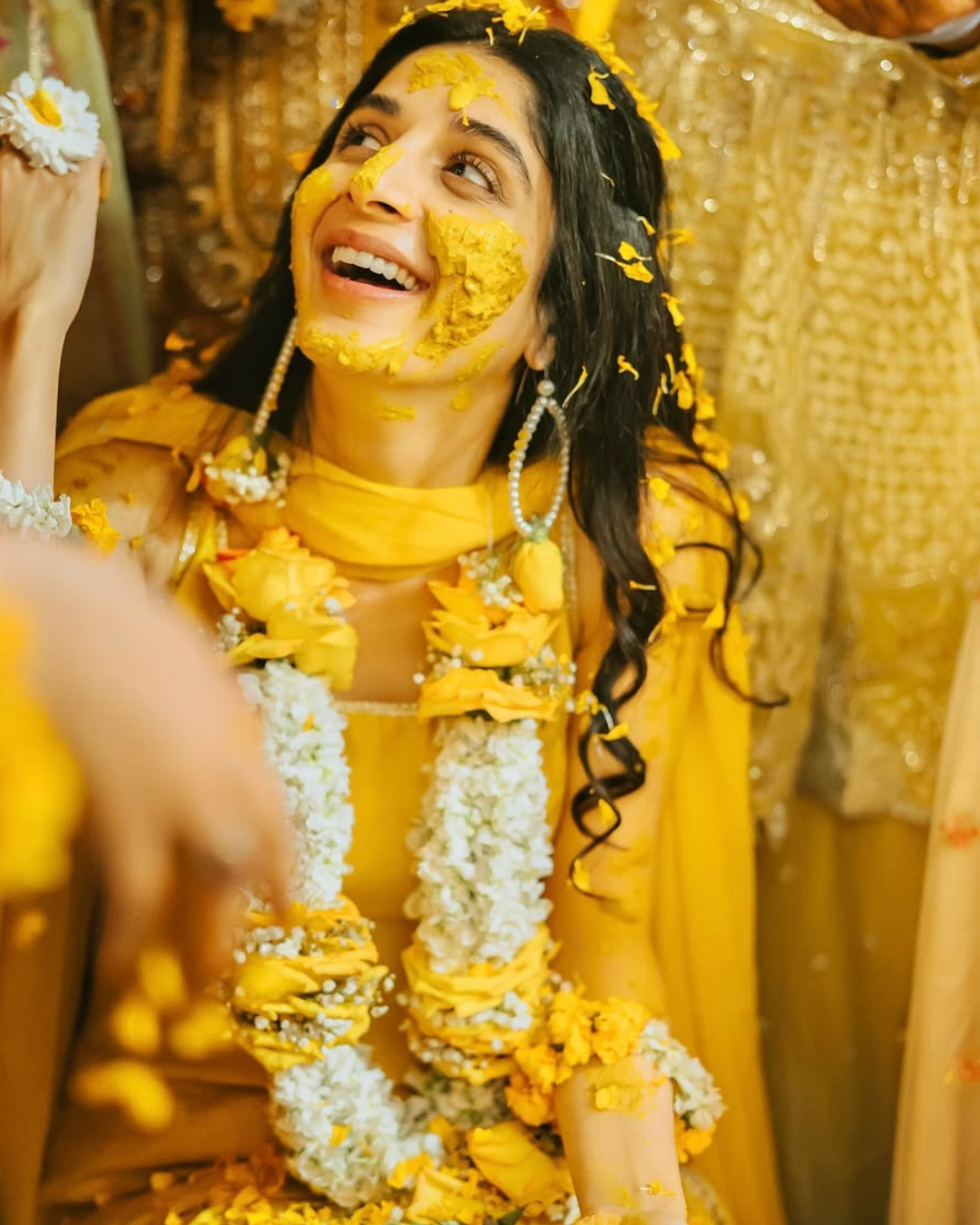 “Mawra Ameer Hogayi”: a sneak peek into the Haldi Celebrations of Mawra Hocane