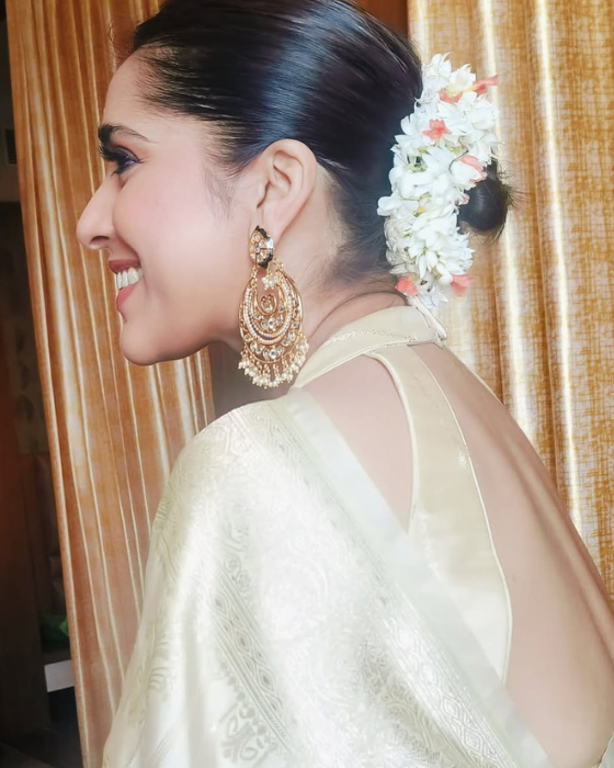 Rashmi Gautam 4