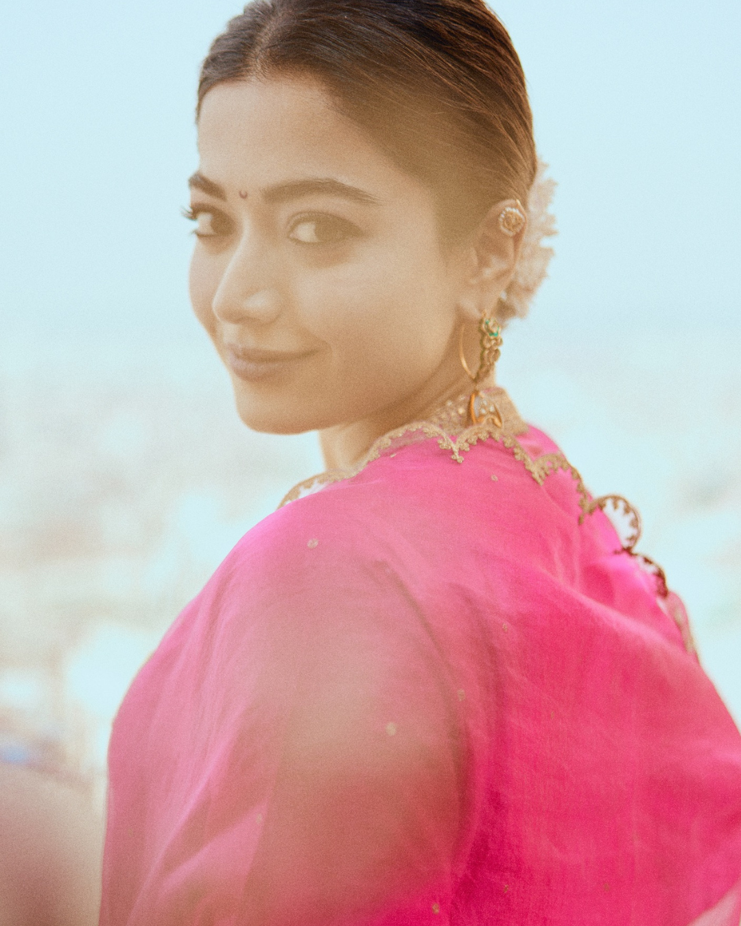 Maha Shivratri 2025: Rashmika Mandanna in Pink ethnic suit!