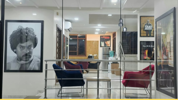 Viral: Sandeep Reddy Vanga Creates A Classic Frame of Chiranjeevi..!