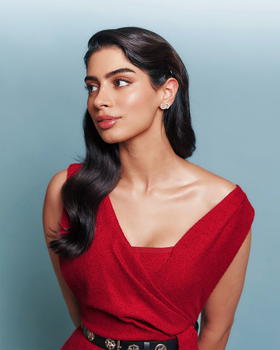 Khushi Kapoor Grabs Attention In A Stunning Red Dress, Pics Inside!