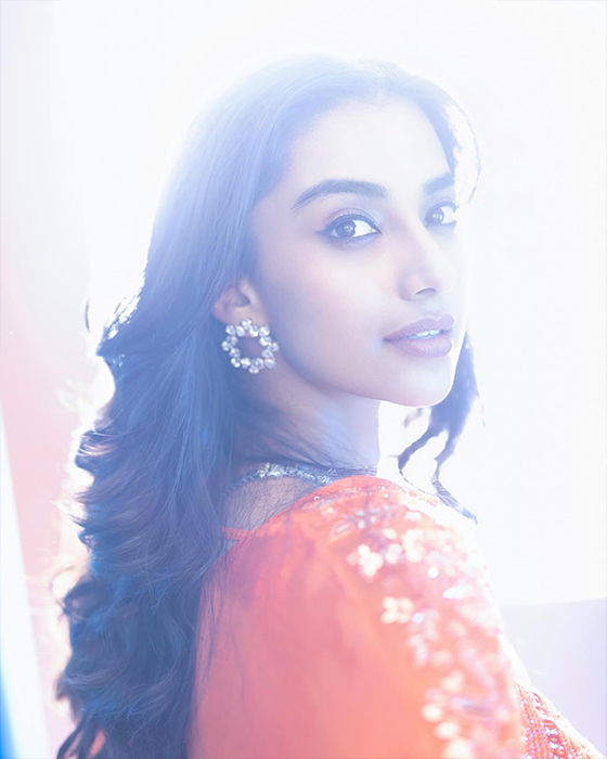 Meenakshi Chaudhary Sets the Internet on Fire with Stunning Pictures