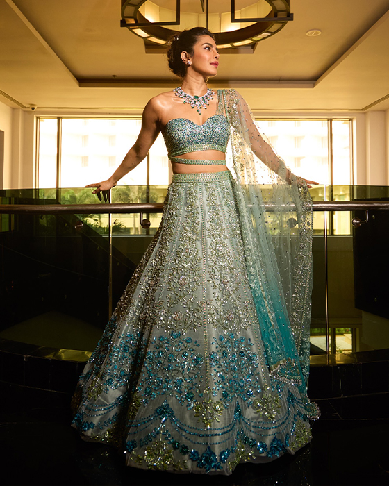 Priyanka Chopra Shares The Stylish Moments From Her Brother's Wedding!