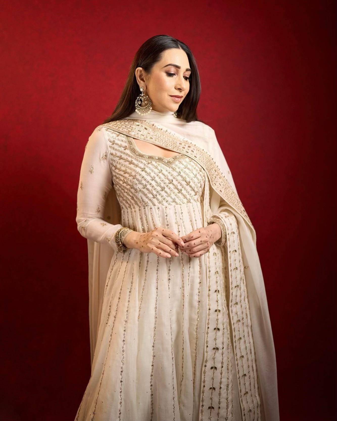 Karisma Kapoor Shines at Haldi Ceremony: All Eyes on Her