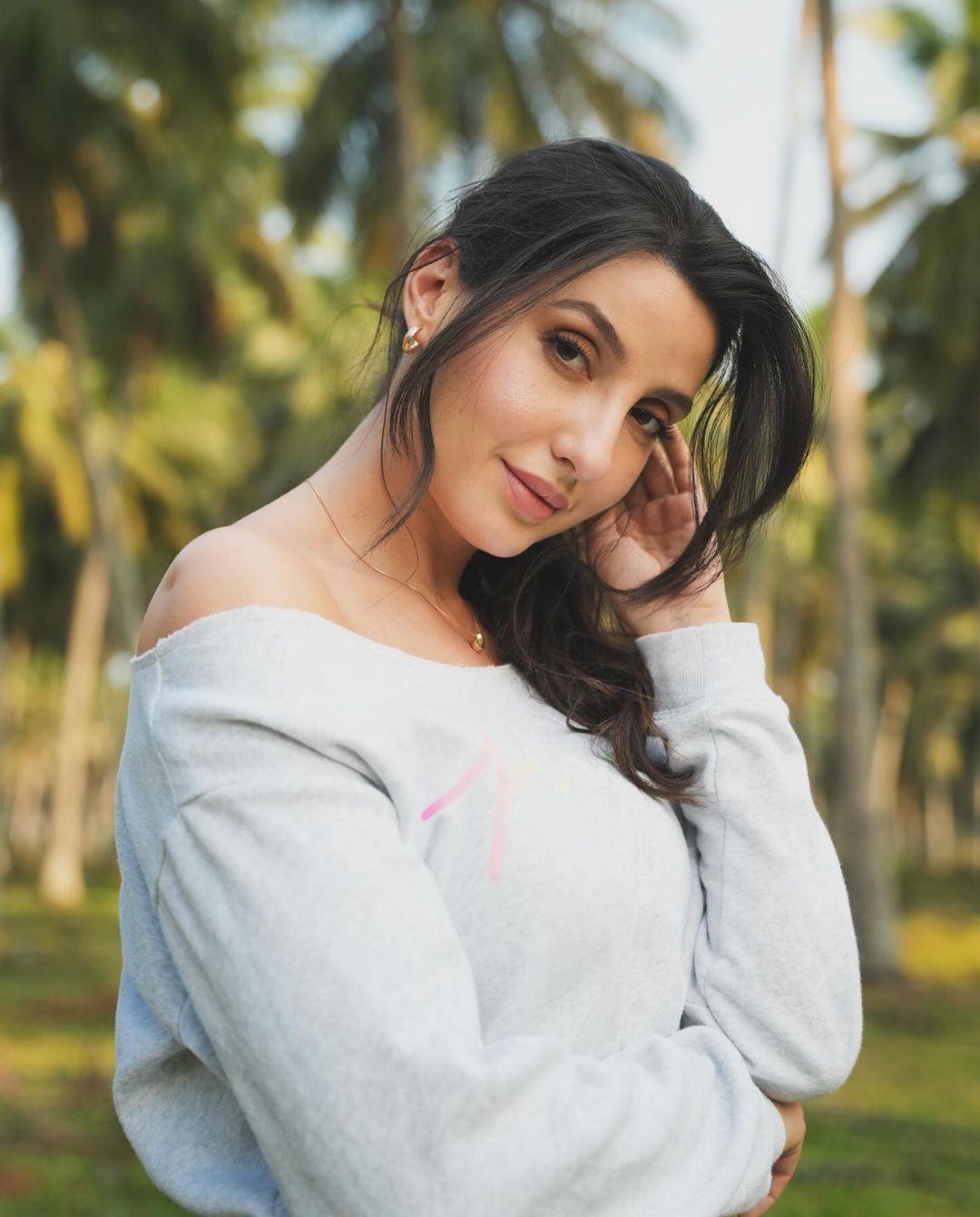Nora Fatehi effortless elegance and Timeless beauty