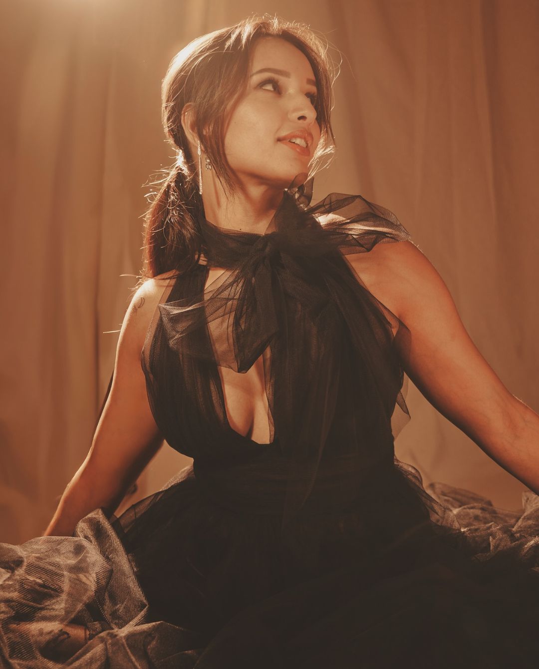 Triptii Dimri shines bright with her elegance