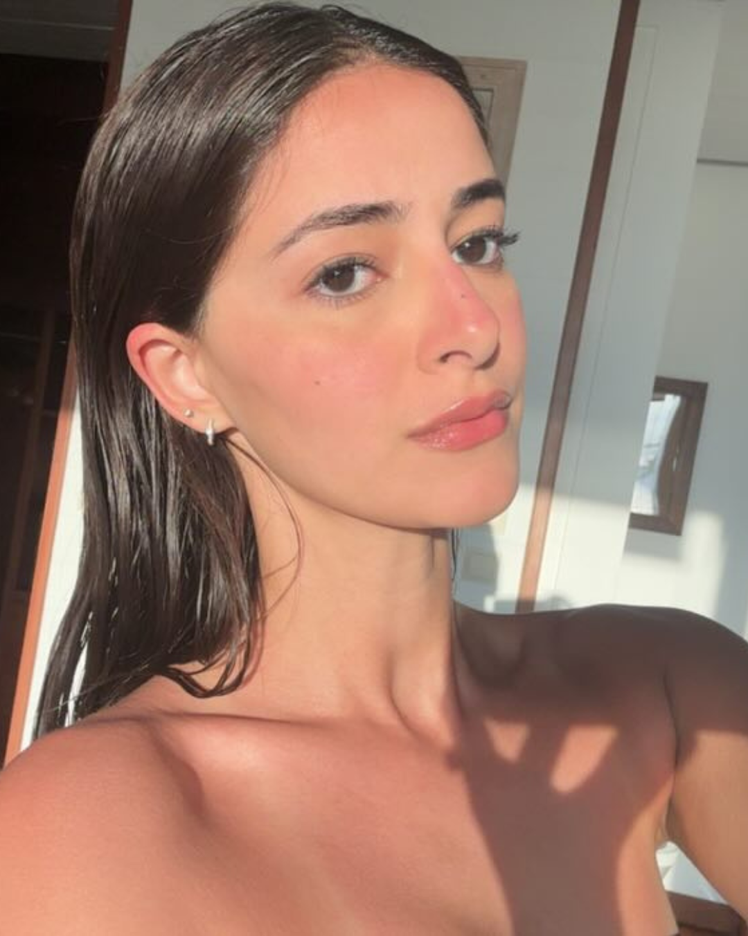 Sandy-toes and Sun-kissed nose: Ananya Panday’s beach time!