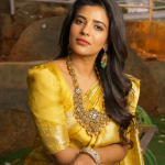 Aishwarya Rajesh Ethnic LOOK: The drape is magic!