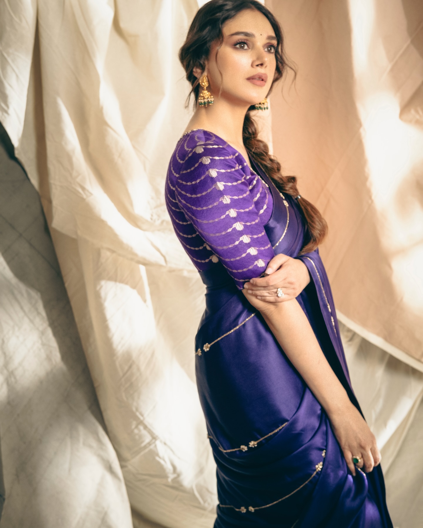 Aditi Rao Hydari’s Purple Saree Look Wins Hearts