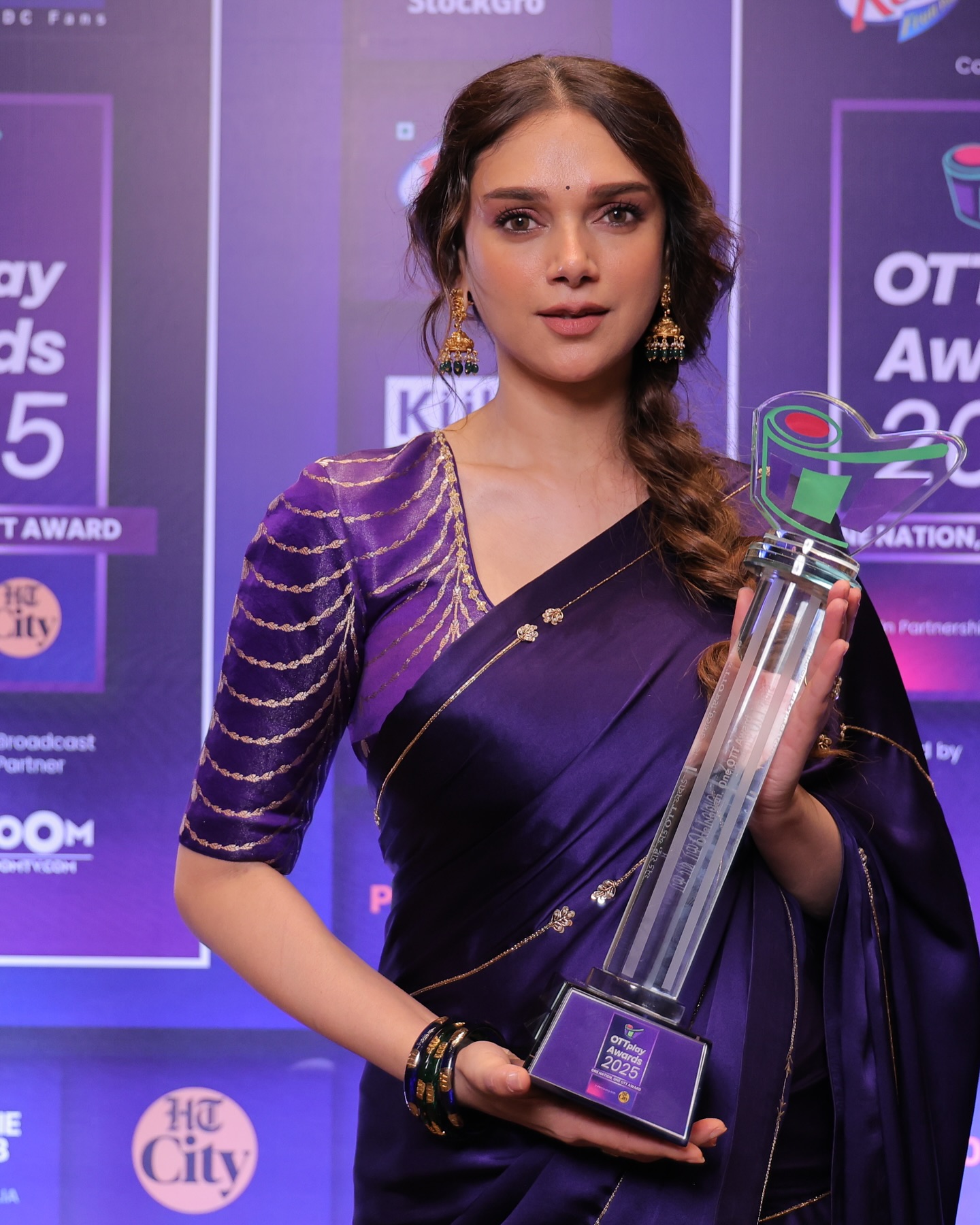 Aditi Rao Hydari’s Purple Saree Look Wins Hearts