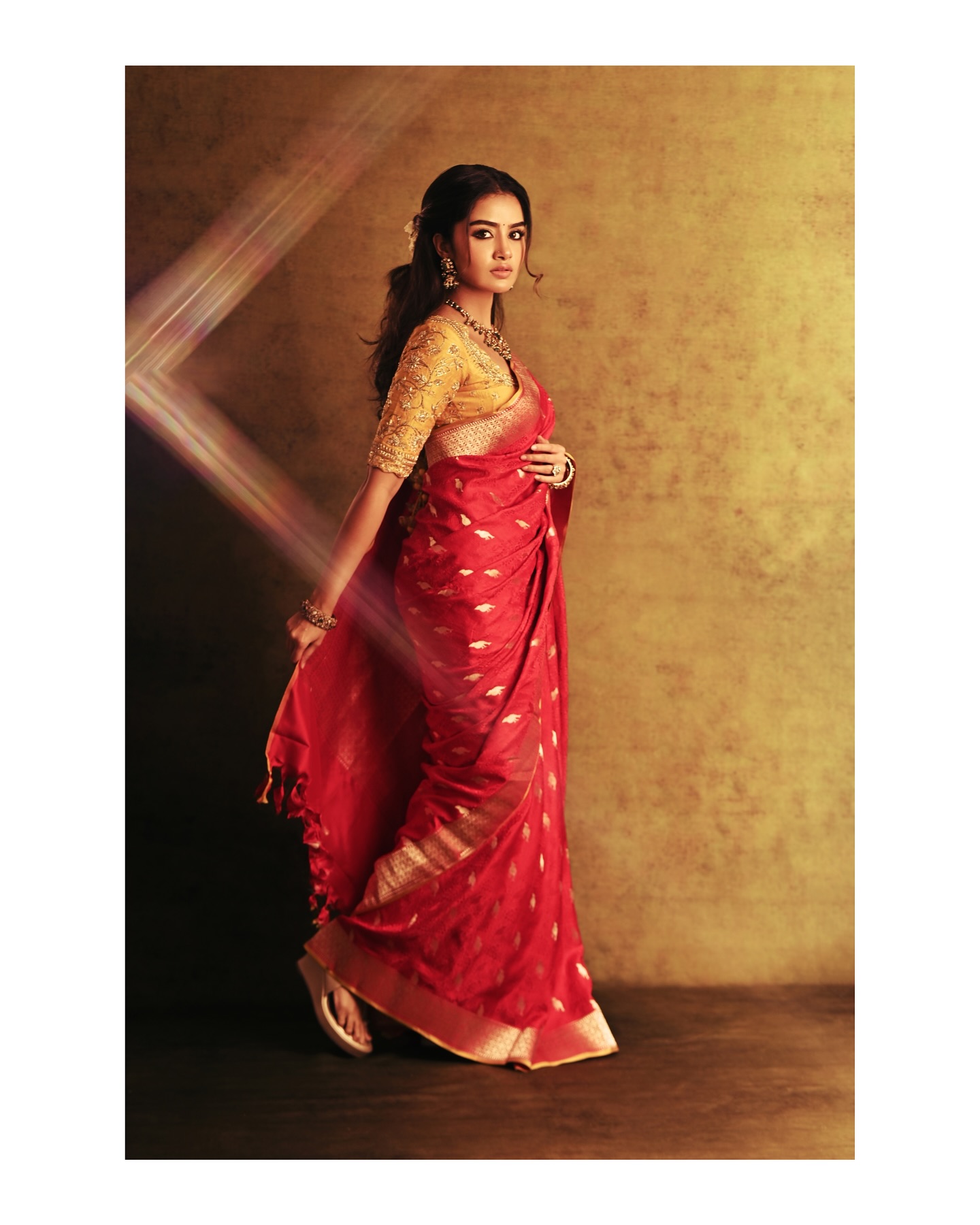 Anupama Parameswaran photogallery