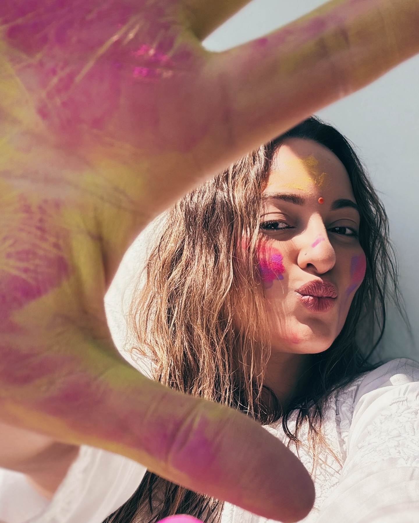 Sonakshi Sinha Celebrates Holi in Style: See the Colorful Pics