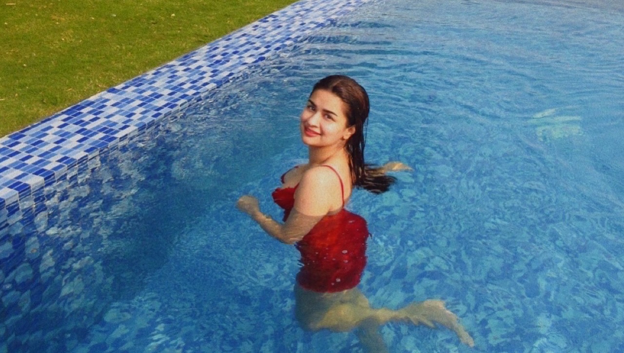 Avneet Kaur Photogallery