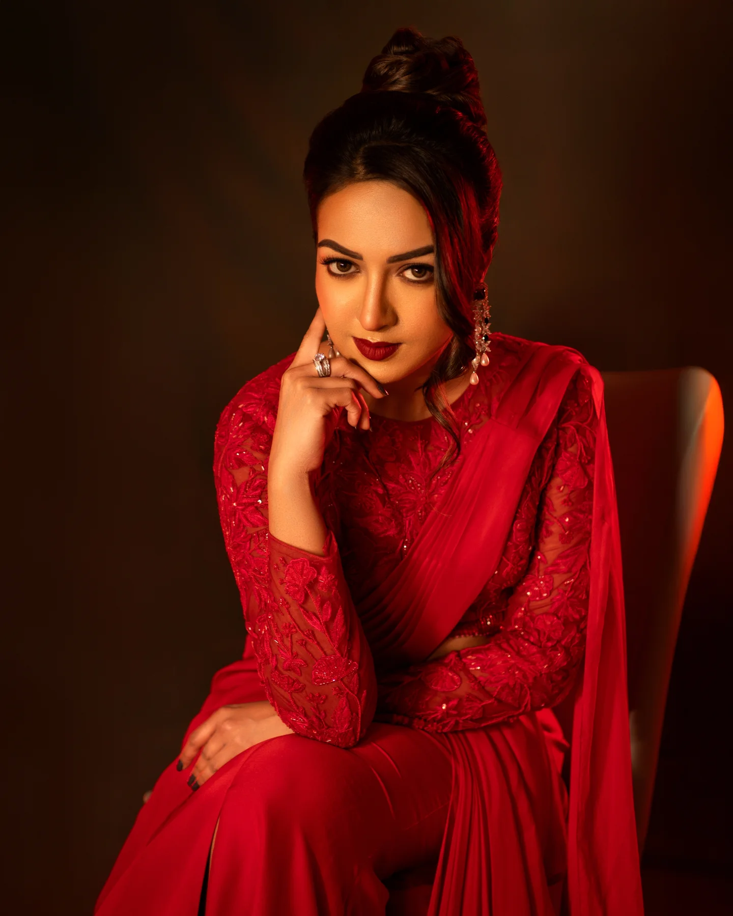 Catherine Tresa Slays Art Of Reclining In Stunning Red