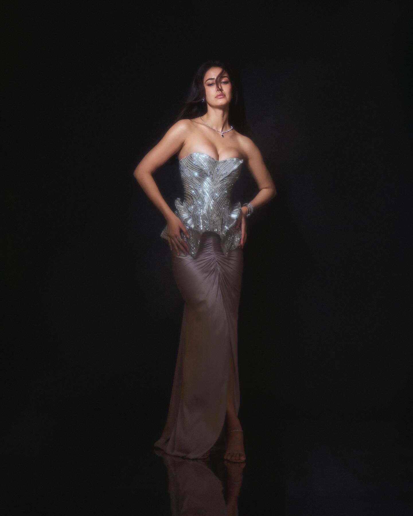 Disha Patani’s Hot Look Sparks Buzz Across Social Media