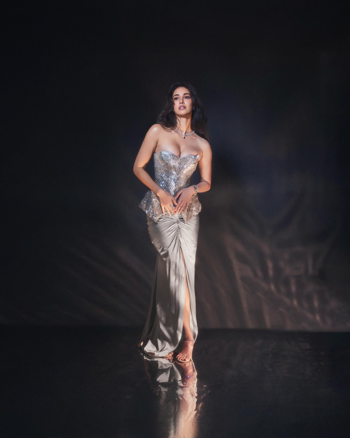 Disha Patani’s Hot Look Sparks Buzz Across Social Media