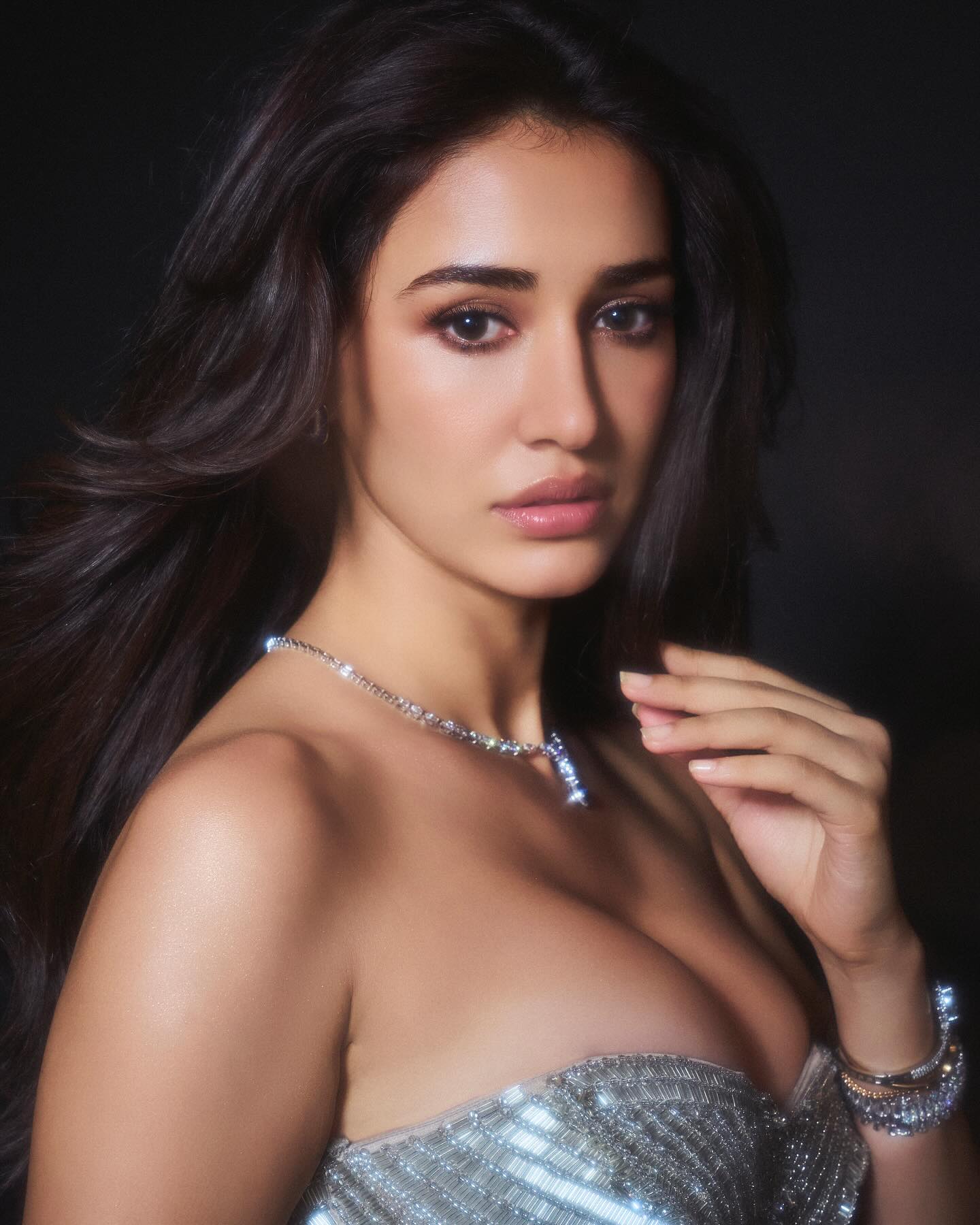 Disha Patani’s Hot Look Sparks Buzz Across Social Media