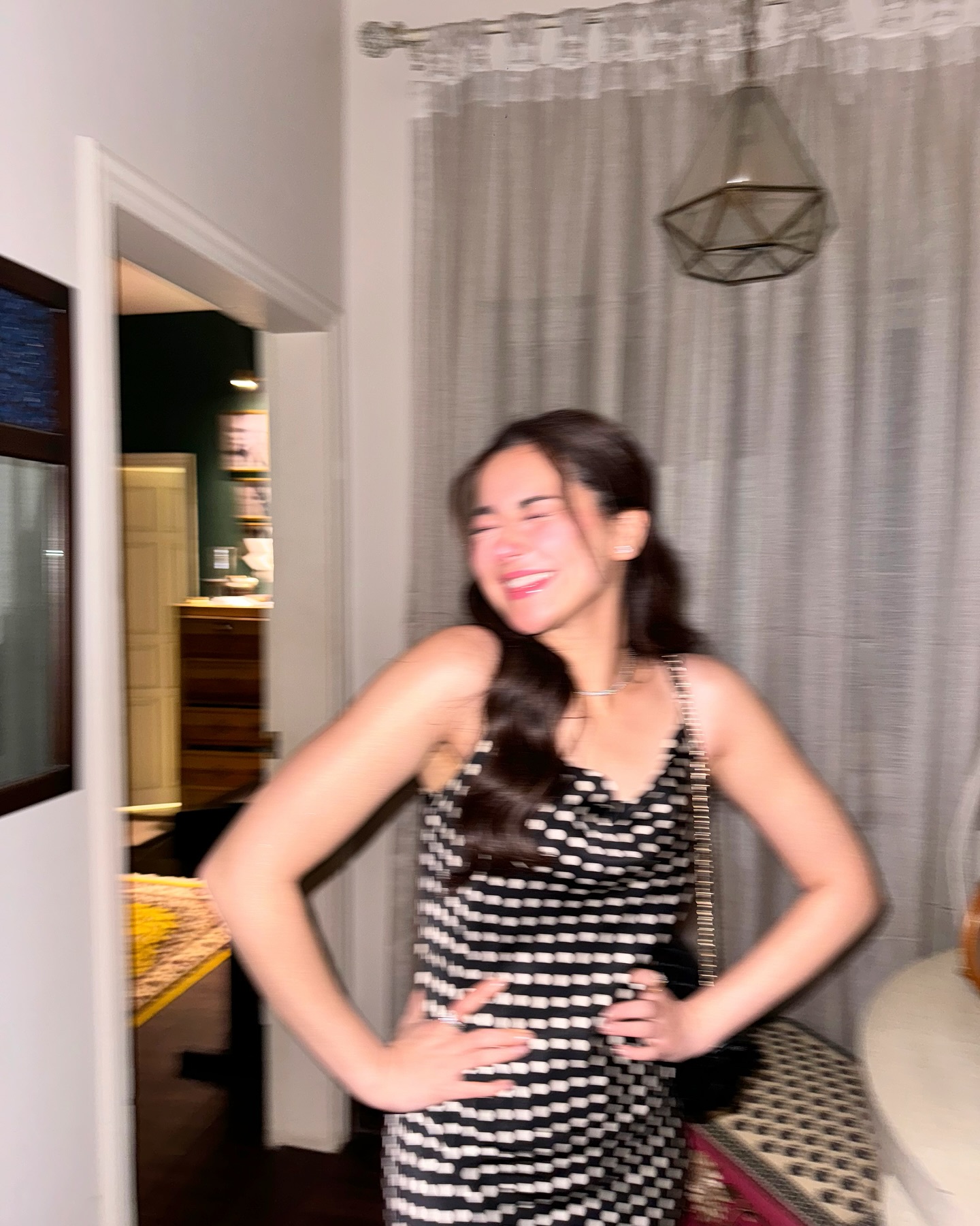 Hania Aamir photogallery