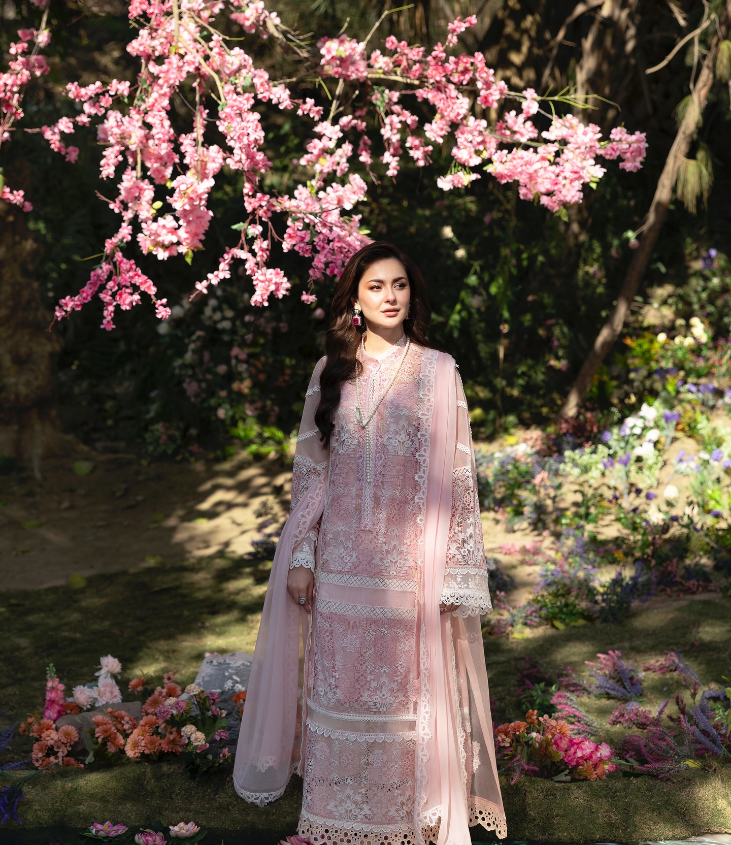 Hania Aamir Photogallery