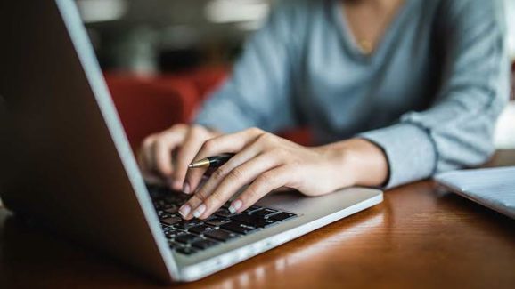 Fact Check: Is PM Modi Govt Giving Free Laptops to Students?